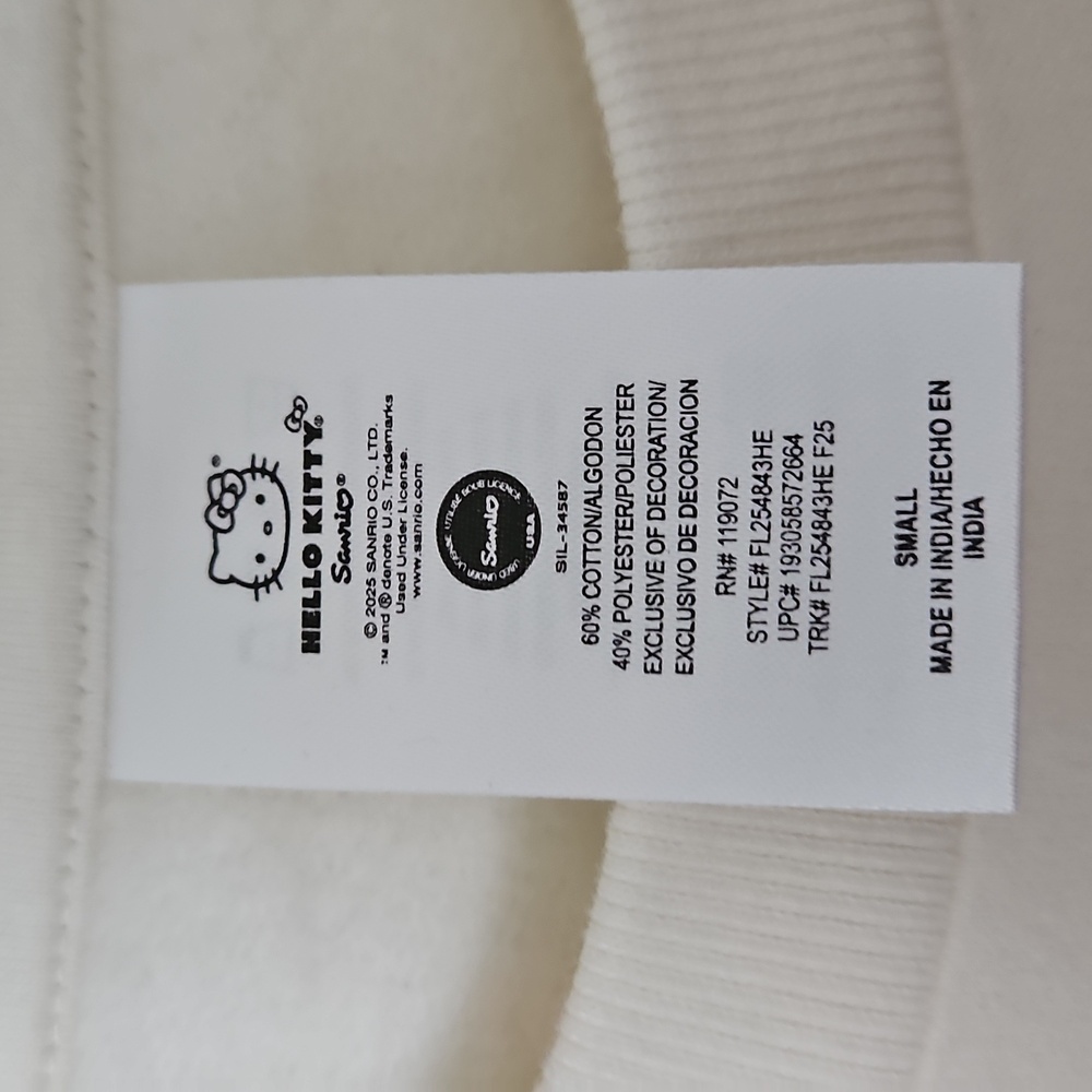 New Women's Hello Kitty Sweatshirt - Picture 4 of 5